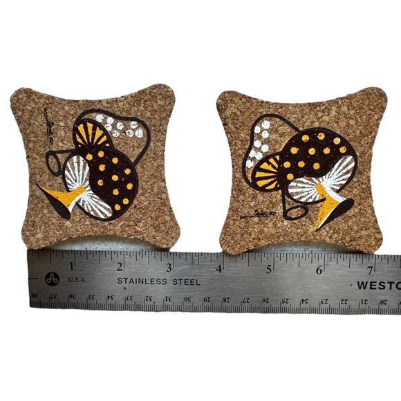 Signed Hand-Painted Cork Drink Coasters Set Of 8 With 70s Mushroom Design - Picture 3 of 5